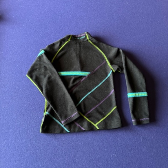 Obermeyer Long Sleeve 1/4 Zip Ski/Snow Pullover Girls Size S - Picture 3 of 3